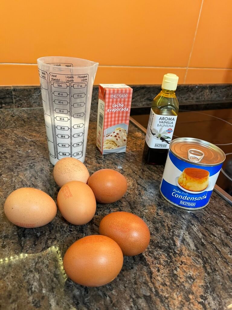 Ingredientes para receta de flan de caramelo fácil, postre fácil